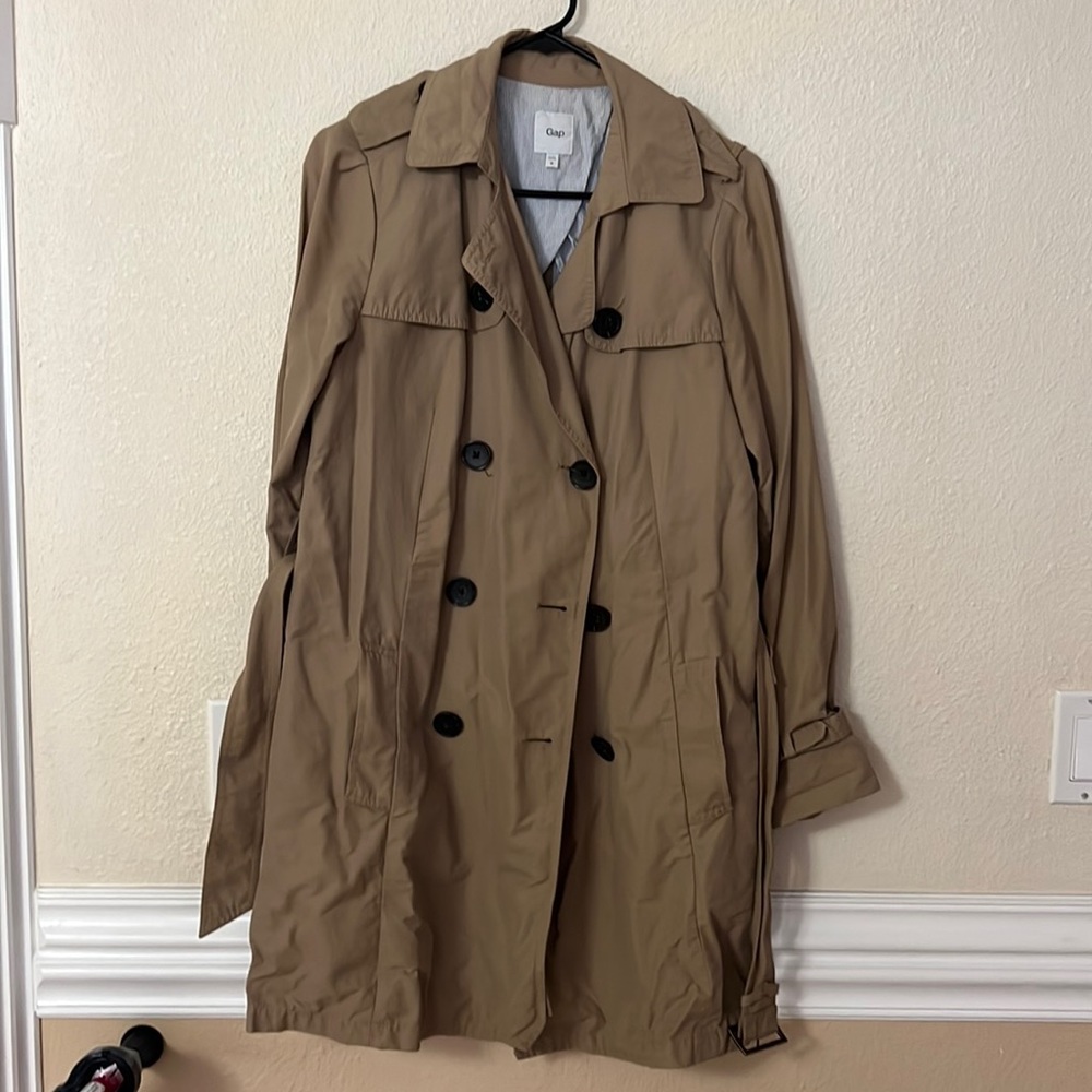 Medium size Gap coat